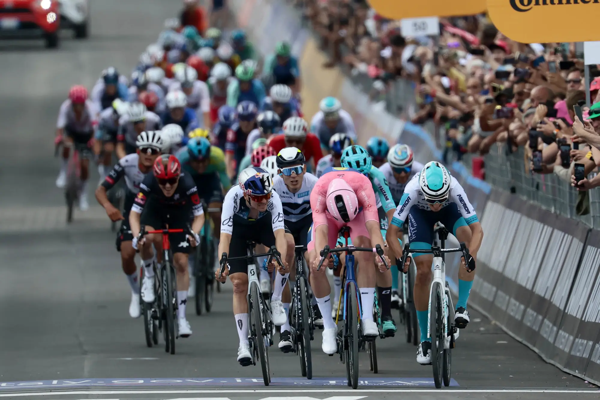 Tom Pidcock sprints to third in the Giro d'Italia.